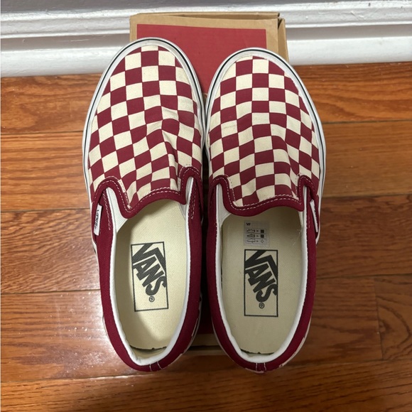 ❤️Checkered Vans Slip-ons❤️ - Picture 3 of 4